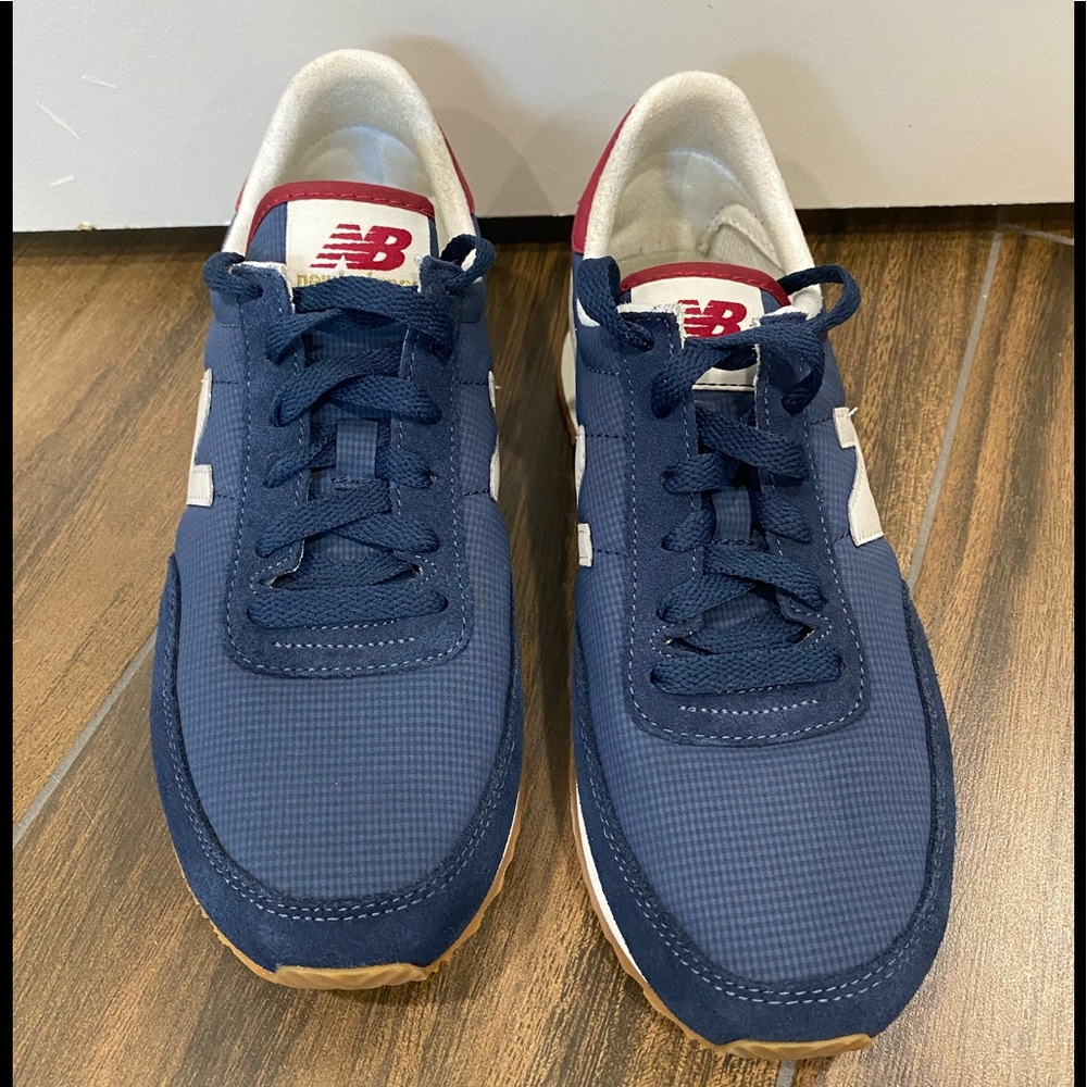 New Balance 720